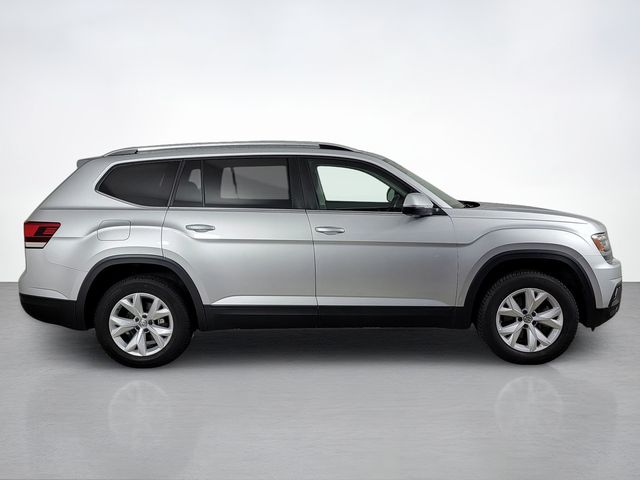 Used 2018 Volkswagen Atlas SE w/Tech with VIN 1V2LR2CA5JC536511 for sale in Maple Heights, OH