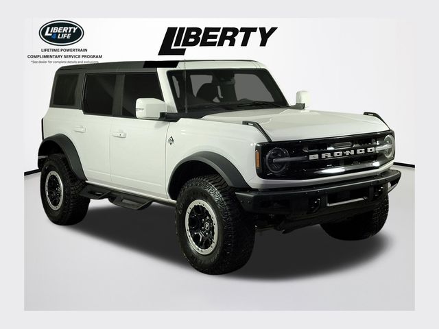2023 Ford Bronco Outer Banks 4x4's photo