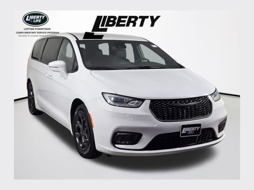 Used 2022 Chrysler Pacifica Hybrid Touring L Minivan/Van
