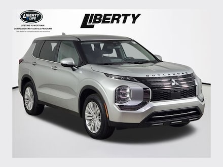 2024 Mitsubishi Outlander ES SUV