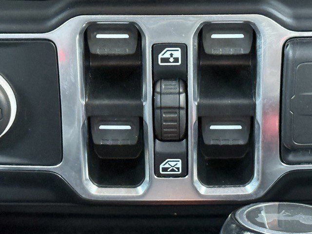 2021 Jeep Wrangler Unlimited Sahara 4XE - Photo 33