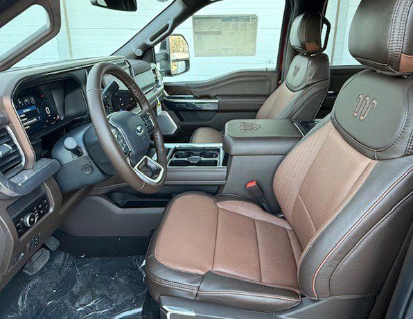 2026 Ford F-350 Super Duty King Ranch - Photo 12