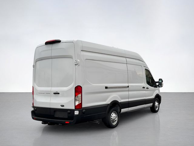 2025 Ford Transit photo 3