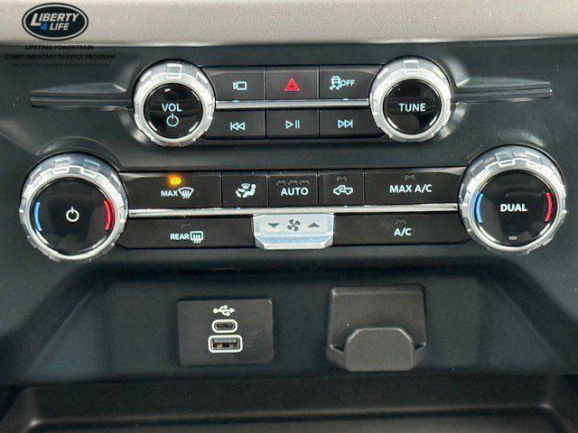 2025 Ford F-150 XLT - Photo 24