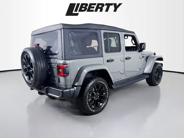 2021 Jeep Wrangler Unlimited Sahara 4XE - Photo 7