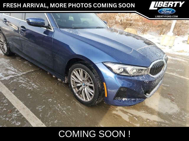 2023 BMW 3 Series 330i's photo