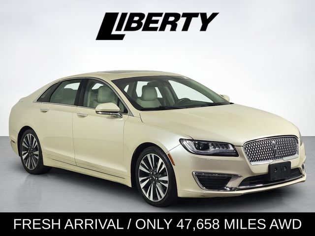 2018 Lincoln MKZ Reserve AWD's photo