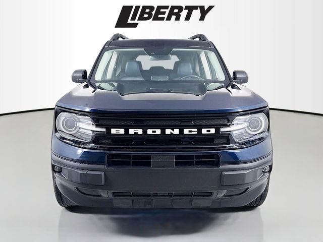 2022 Ford Bronco Sport Outer Banks photo 2