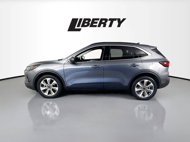 2023 Ford Escape Hybrid Platinum photo 4