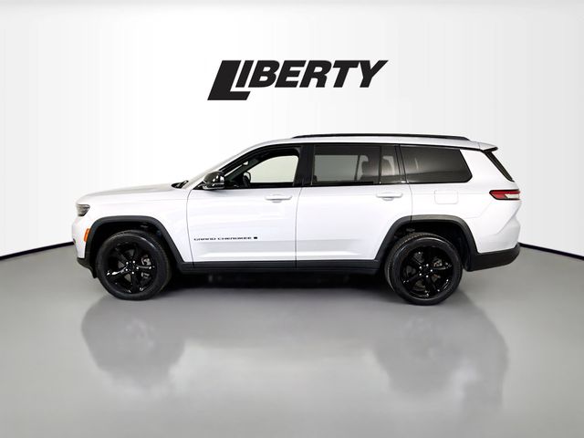 2023 Jeep Grand Cherokee Altitude X photo 2
