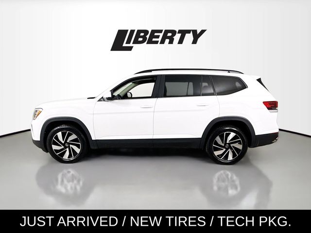 2025 Volkswagen Atlas SE Technology photo 4