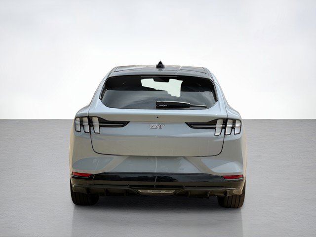 2025 Ford Mustang Mach-E GT photo 4