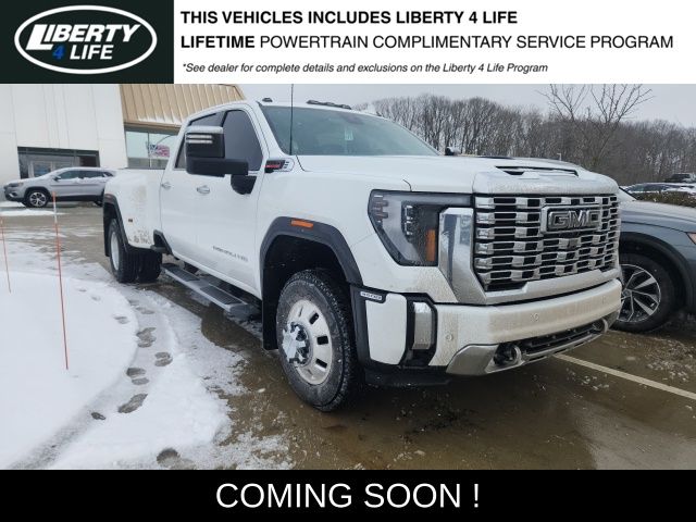 2024 GMC Sierra 3500HD Denali's photo