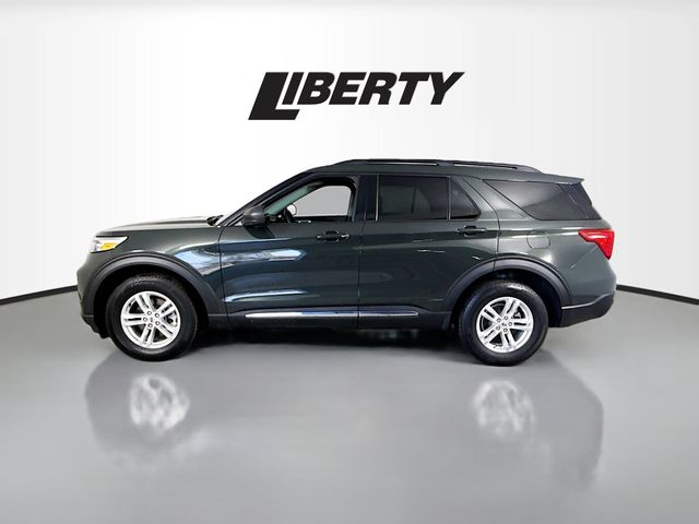 2023 Ford Explorer XLT photo 4