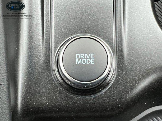 2025 Ford Explorer ST-Line - Photo 24