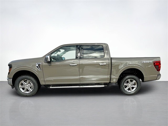 2025 Ford F-150 XLT photo 4
