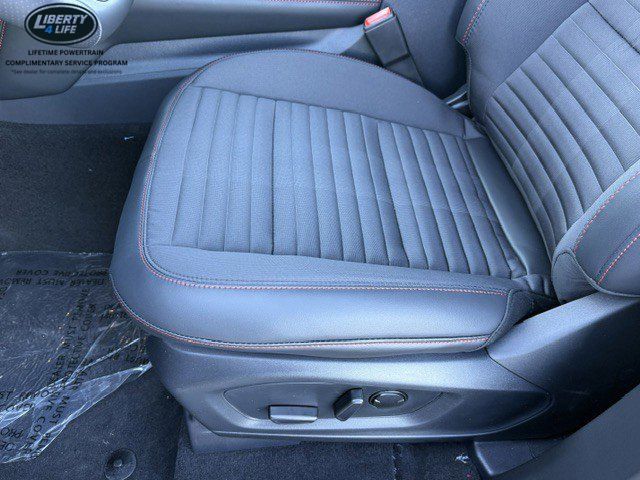 2026 Ford Explorer ST-Line - Photo 35