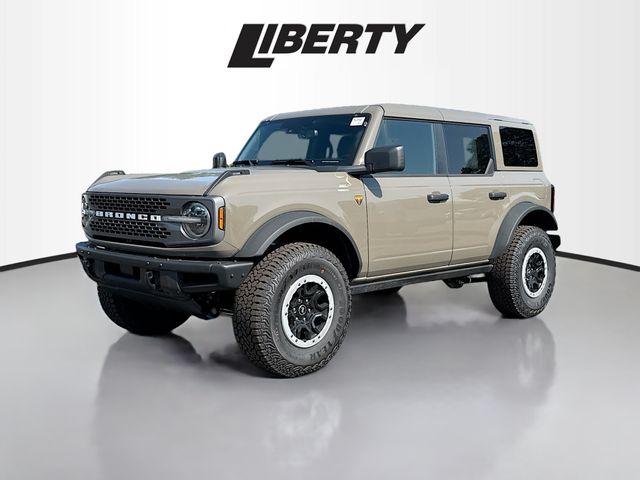 2025 Ford Bronco Badlands photo 3