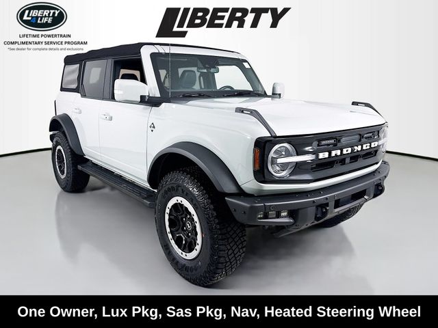 2022 Ford Bronco 4-Door Outer Banks