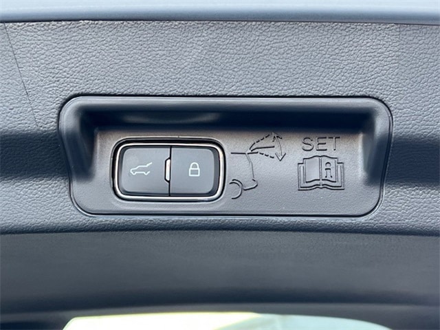 2025 Ford Explorer Active - Photo 36