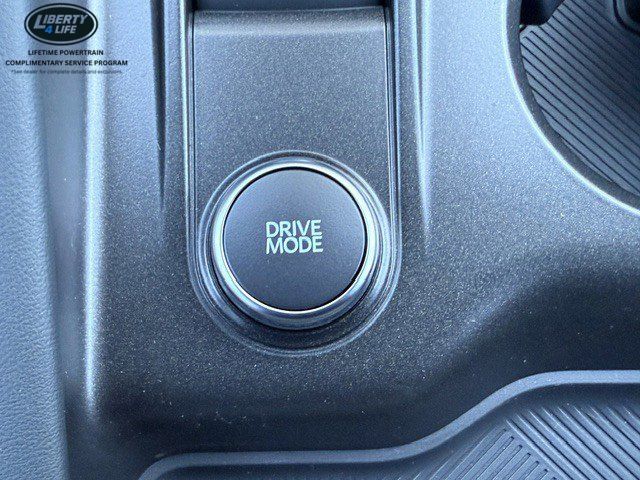 2026 Ford Explorer ST-Line - Photo 25