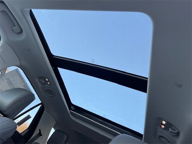 2025 Ford Explorer Active - Photo 33