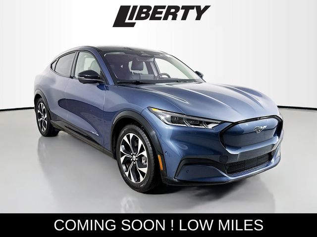 2021 Ford Mustang Mach-E Premium AWD's photo