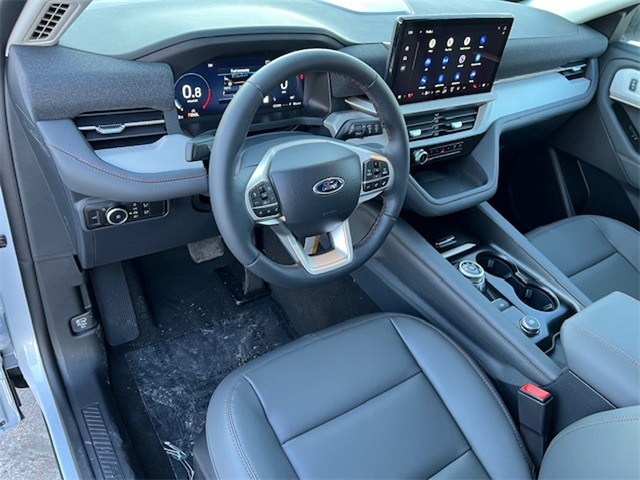 2025 Ford Explorer Active - Photo 11