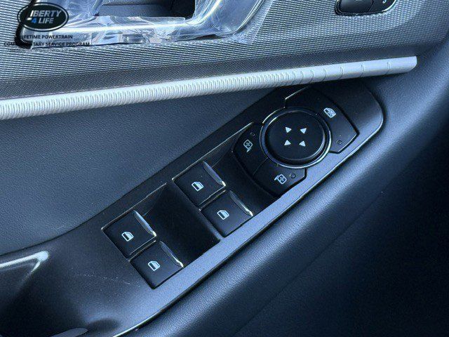 2026 Ford Explorer ST-Line - Photo 33