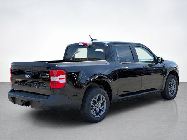 2025 Ford Maverick XLT photo 3