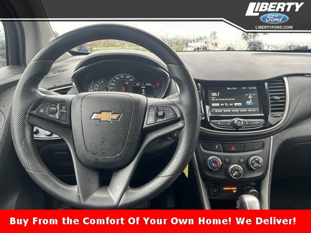 Used 2017 Chevrolet Trax LT with VIN 3GNCJLSB6HL160061 for sale in Aurora, OH