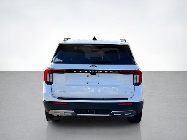 2025 Ford Explorer photo 4