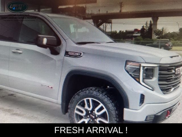2024 GMC Sierra 4WD Crew Cab Std Box Elevation 3VL's photo