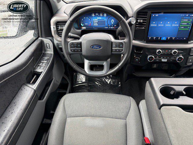 2025 Ford F-150 XLT - Photo 26