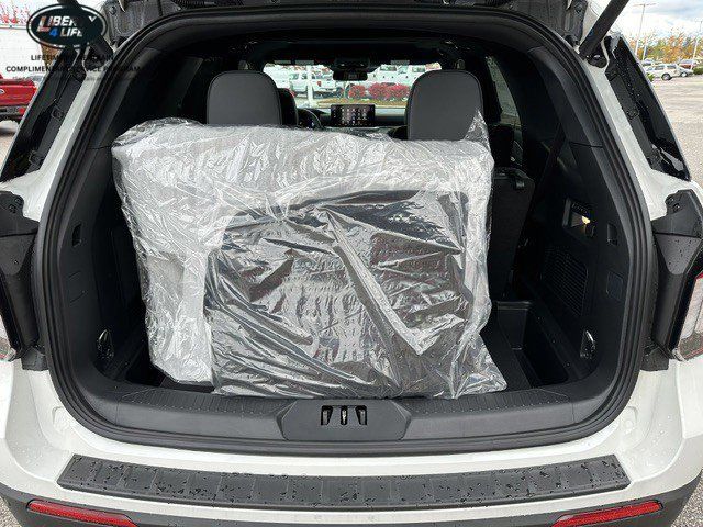 2026 Ford Explorer ST-Line - Photo 38