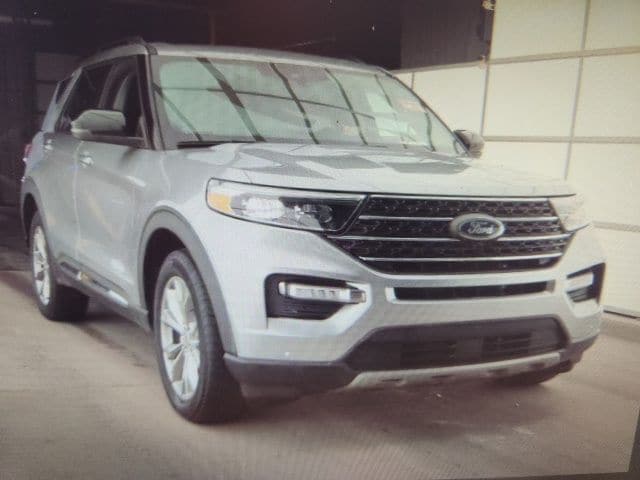 2023 Ford Explorer SUV 