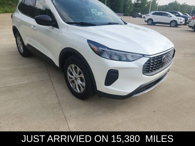2023 Ford Escape SUV 