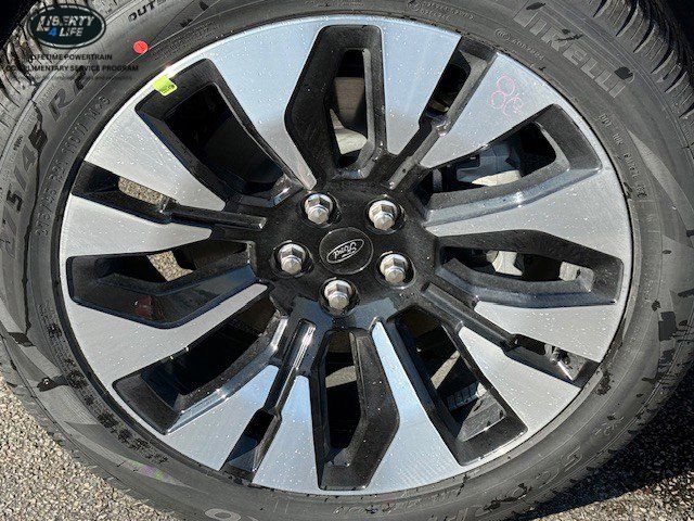 2026 Ford Explorer Platinum - Photo 9