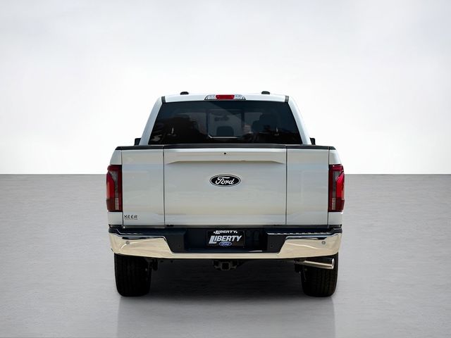2025 Ford F-150 Lariat photo 4