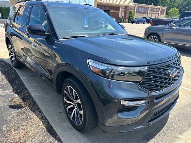 2022 Ford Explorer SUV 