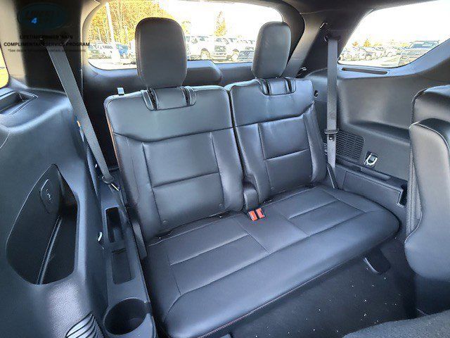 2026 Ford Explorer ST-Line - Photo 13