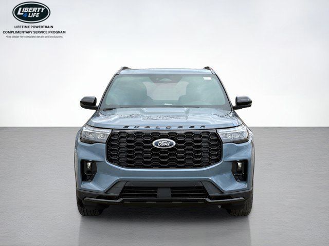 2025 Ford Explorer ST-Line - Photo 8