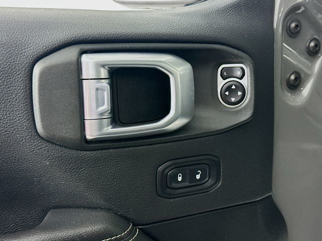 2021 Jeep Wrangler Unlimited Sahara 4XE - Photo 18