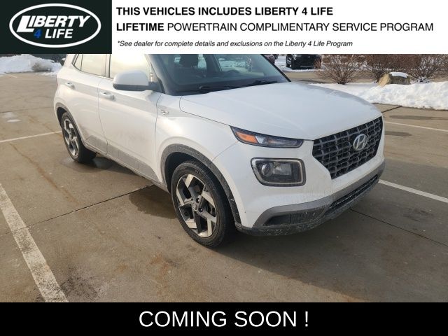 2023 Hyundai Venue SEL's photo