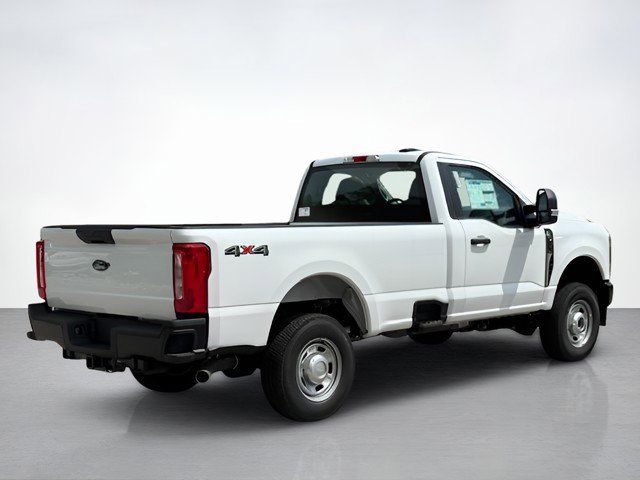 2025 Ford F-250 photo 3