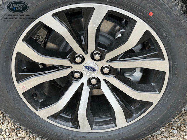 2025 Ford Explorer ST-Line - Photo 10