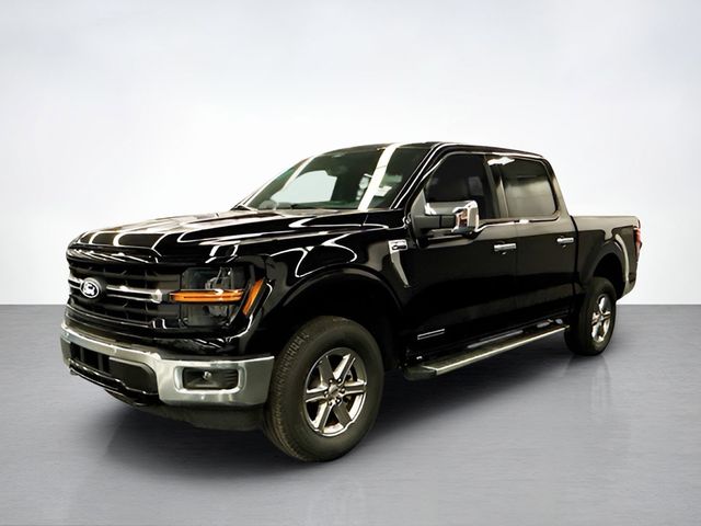 2025 Ford F-150 XLT photo 3