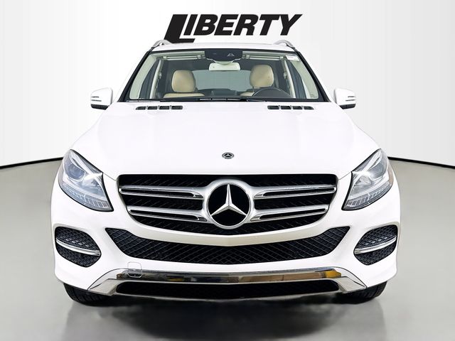 Used 2019 Mercedes-Benz GLE-Class GLE400 with VIN 4JGDA5GBXKB209459 for sale in Aurora, OH