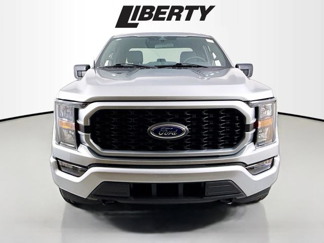 2023 Ford F-150 XL photo 2