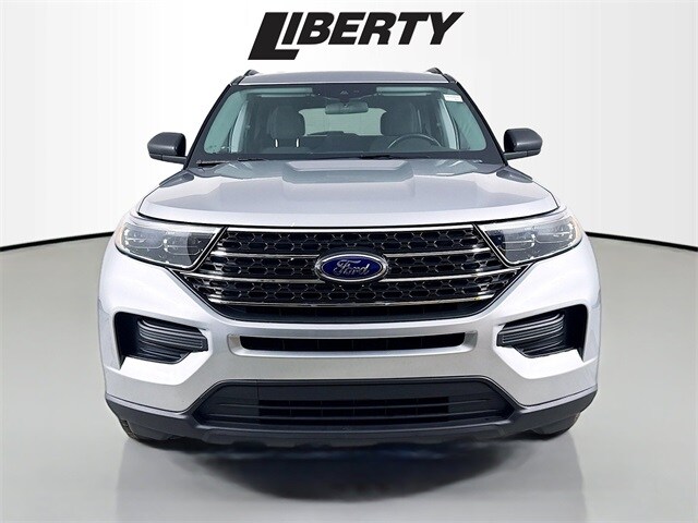 Used 2022 Ford Explorer XLT with VIN 1FMSK8DH5NGA11104 for sale in Aurora, OH